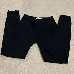 🐦‍⬛ Black Khakis